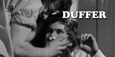 Header Critique : DUFFER