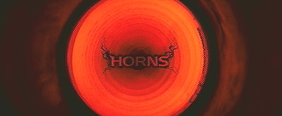 Header Critique : HORNS