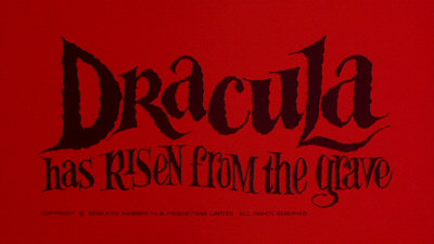 Header Critique : DRACULA HAS RISEN FROM THE GRAVE (DRACULA ET LES FEMMES)