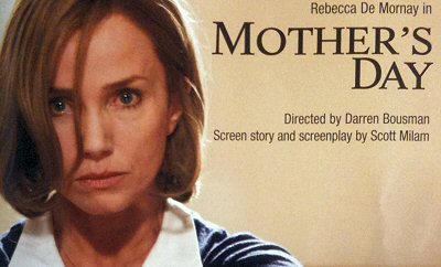 Header Critique : MOTHER'S DAY