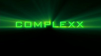 Header Critique : COMPLEXX