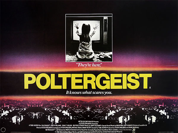 Header Critique : POLTERGEIST